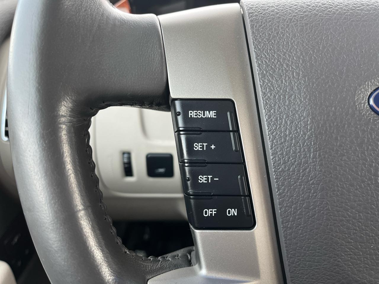 Ford Flex 4dr Limited FWD 2011