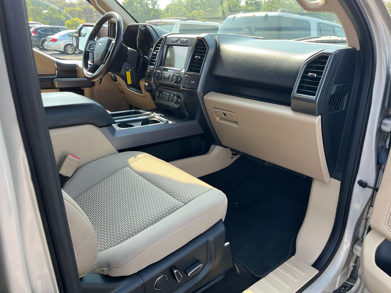 Ford F-150 XLT 2WD SuperCrew 5.5' Box 2018