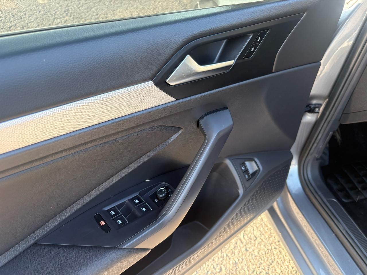 Volkswagen Jetta S Auto 2021