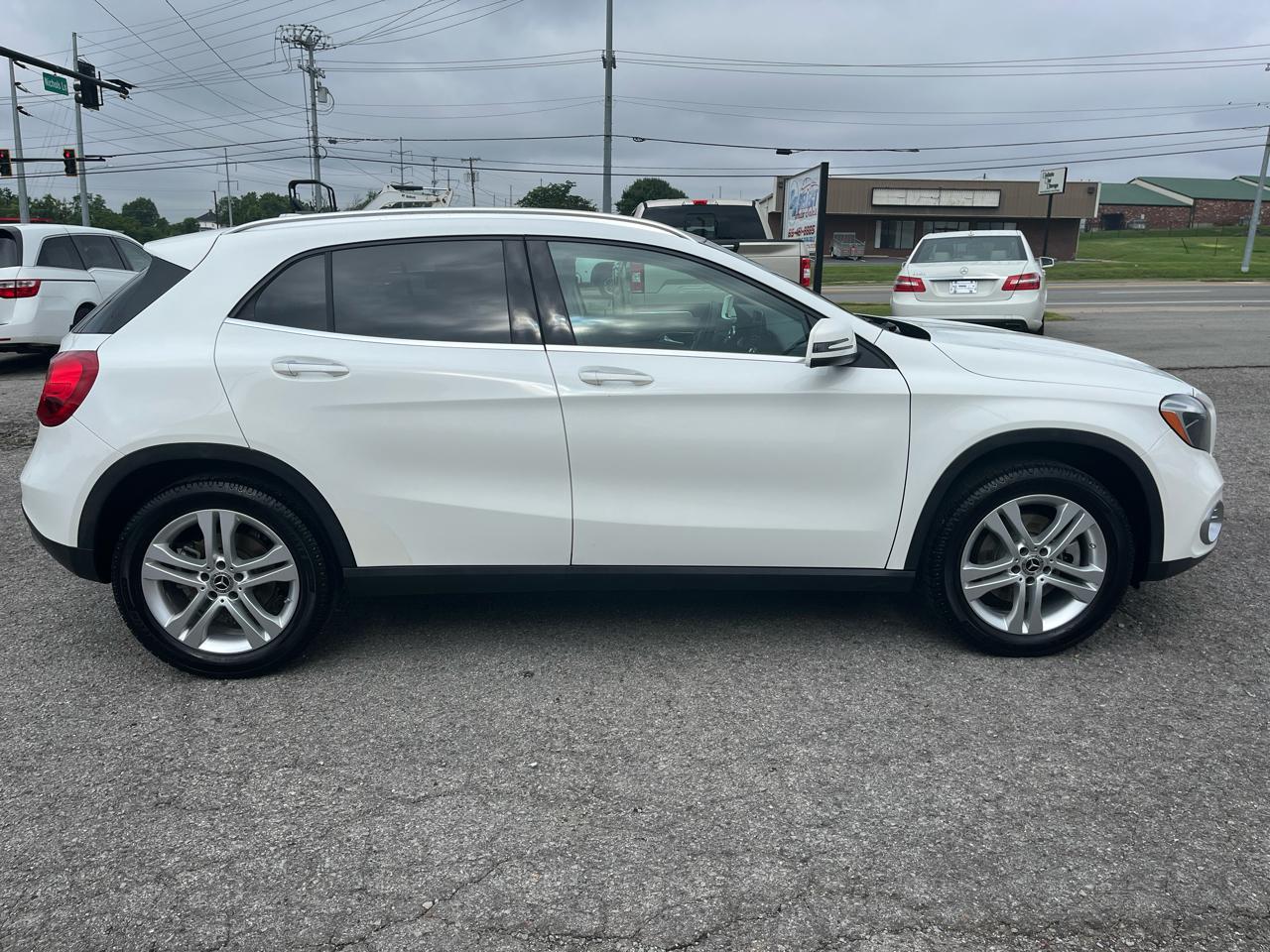 Mercedes-Benz GLA GLA 250 4MATIC SUV 2018