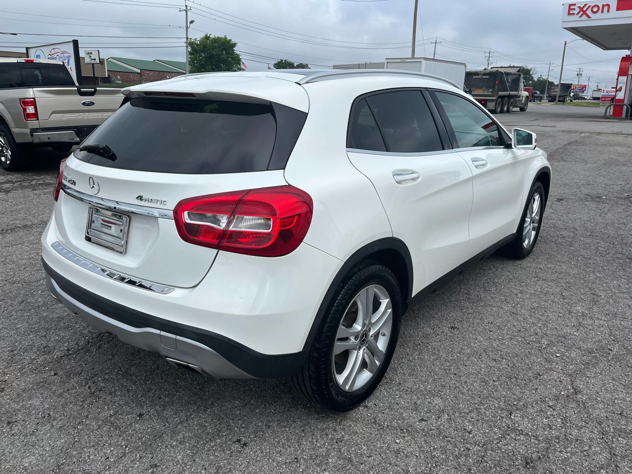 Mercedes-Benz GLA GLA 250 4MATIC SUV 2018