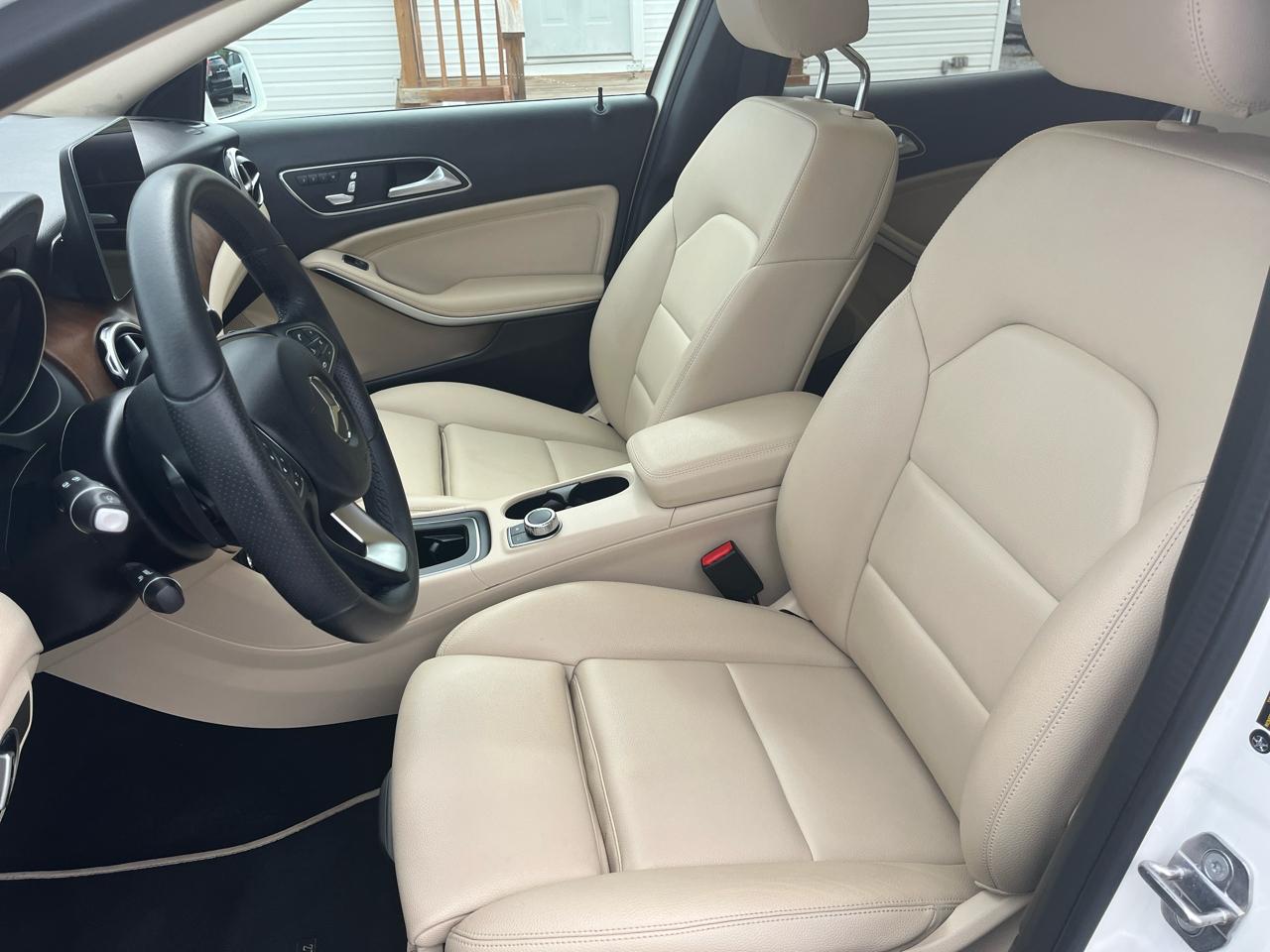 Mercedes-Benz GLA GLA 250 4MATIC SUV 2018