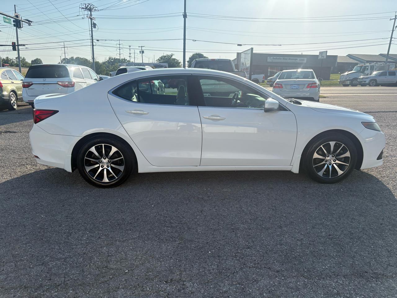 Acura TLX 4dr Sdn FWD 2015
