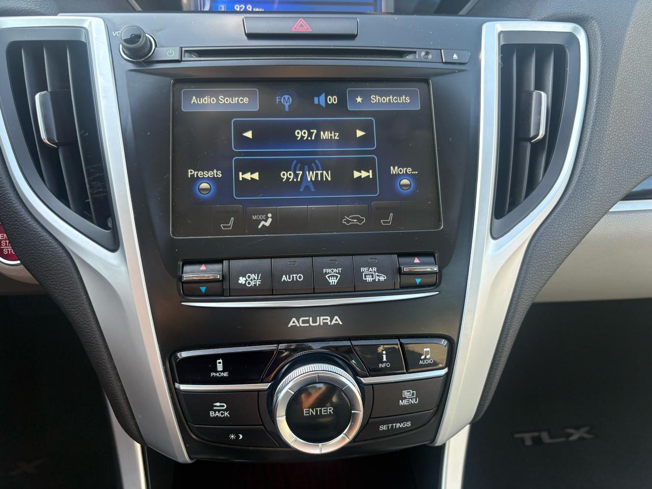 Acura TLX 4dr Sdn FWD 2015