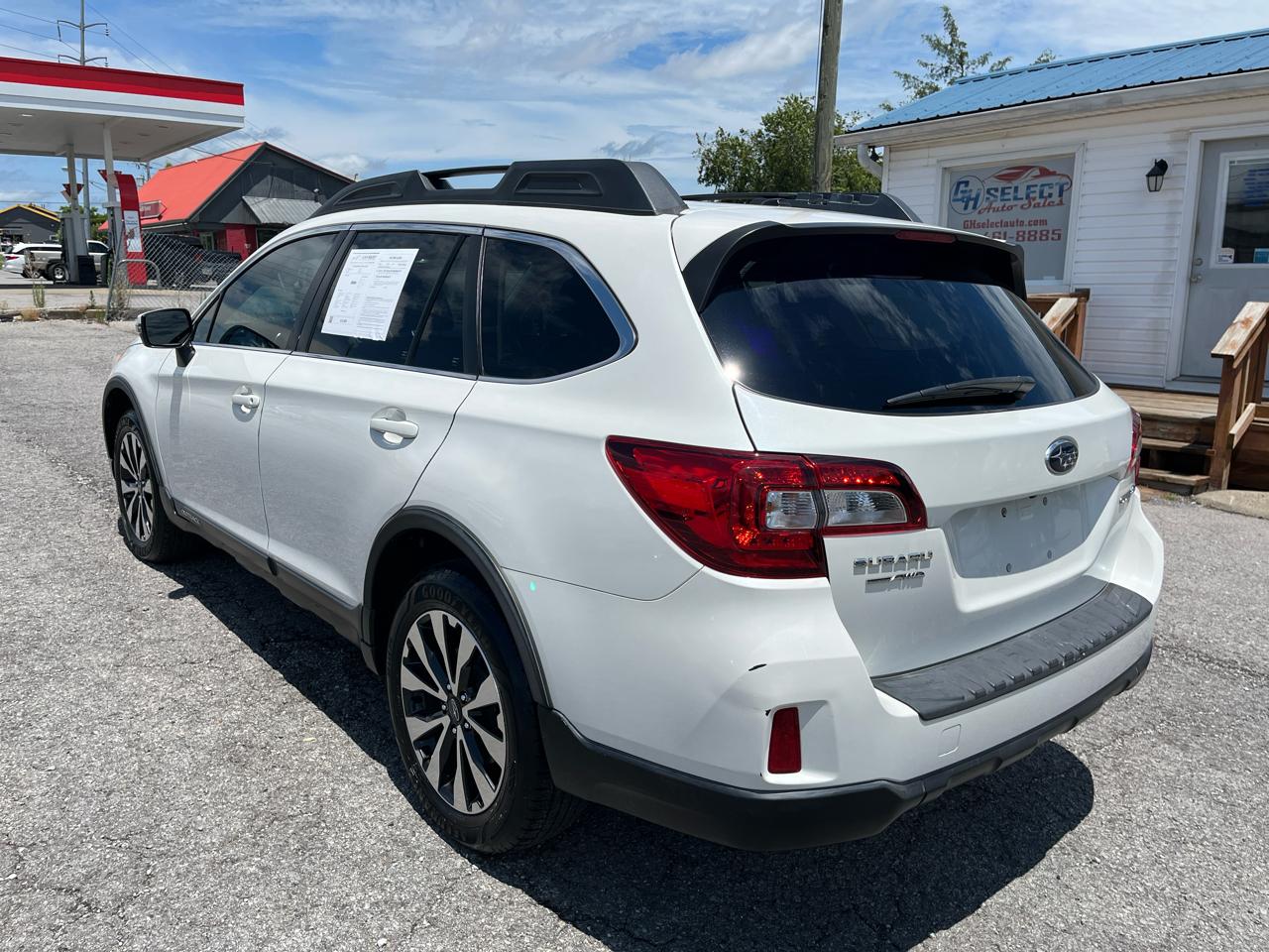 Subaru Outback 4dr Wgn 2.5i Limited 2015