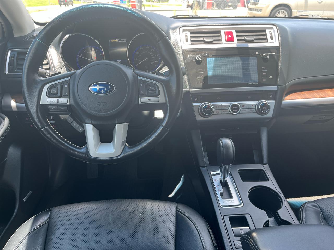 Subaru Outback 4dr Wgn 2.5i Limited 2015