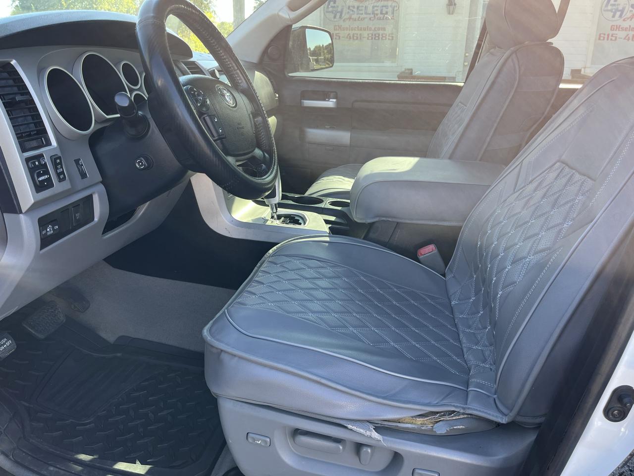 Toyota Tundra 4WD Truck CrewMax 5.7L V8 6-Spd AT LTD (Natl) 2008