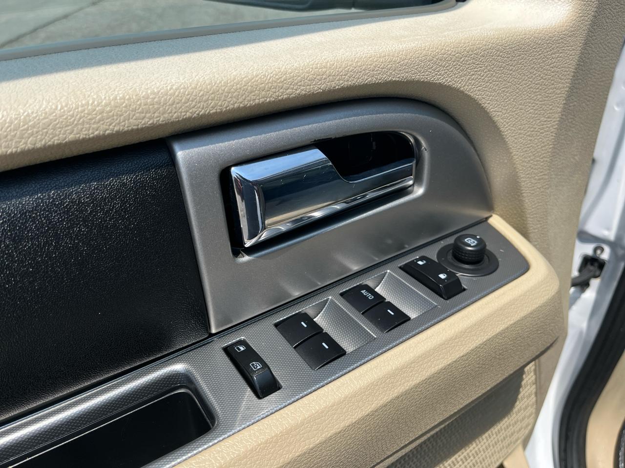 Ford Expedition XLT 4x2 2017