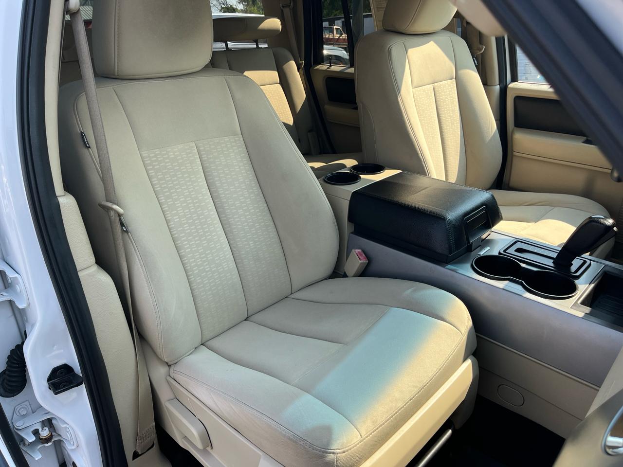 Ford Expedition XLT 4x2 2017