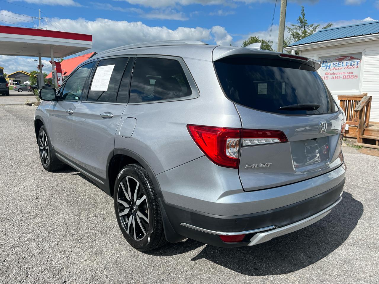 Honda Pilot Touring 7-Passenger 2WD 2021