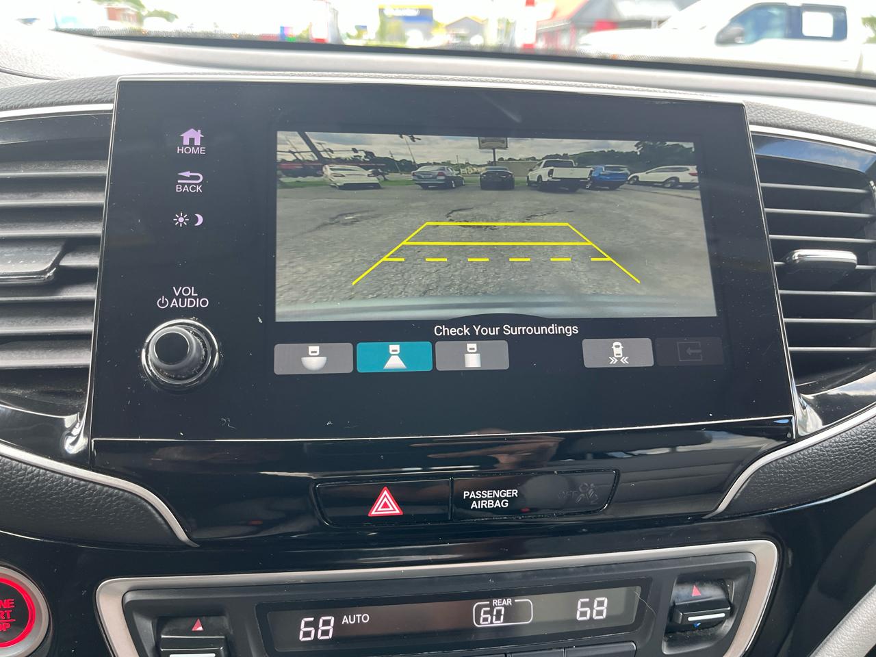 Honda Pilot Touring 7-Passenger 2WD 2021