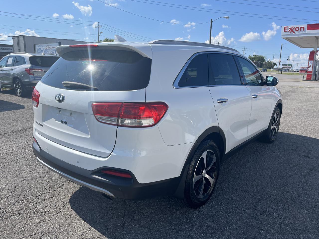 Kia Sorento EX V6 FWD 2017