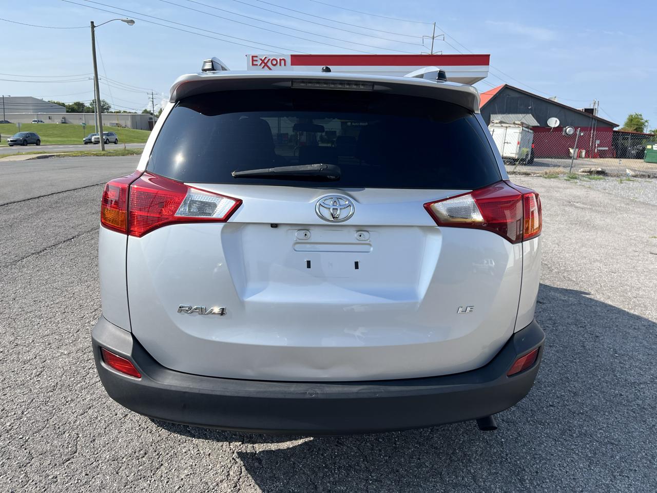 Toyota RAV4 FWD 4dr LE (Natl) 2014