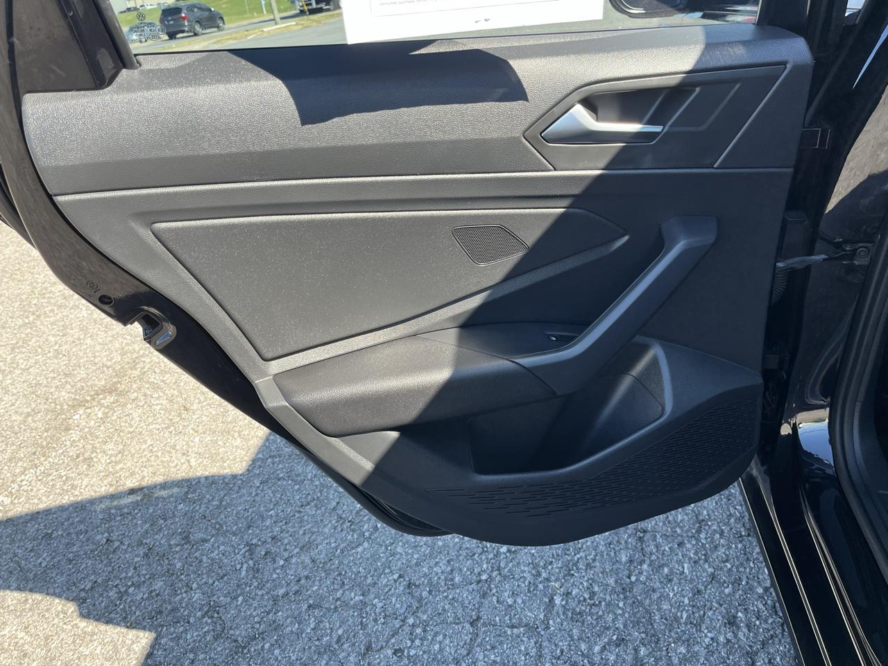 Volkswagen Jetta SEL Auto w/SULEV 2019