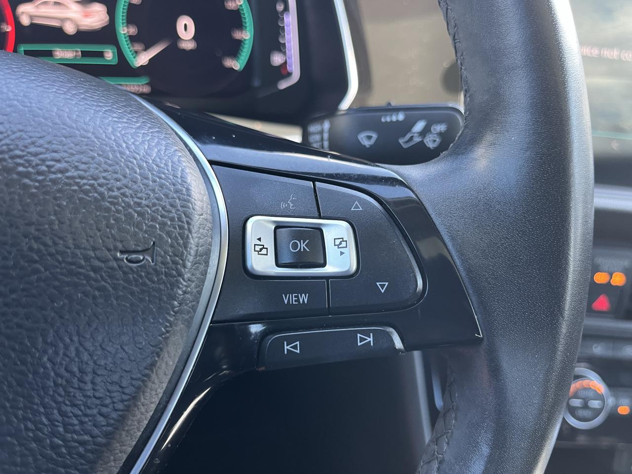 Volkswagen Jetta SEL Auto w/SULEV 2019