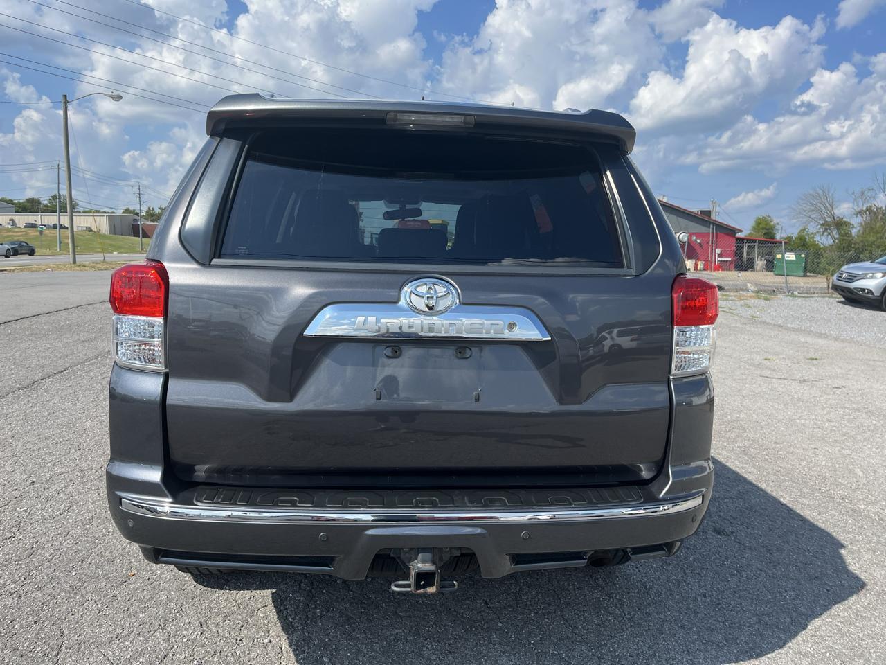 Toyota 4Runner 4WD 4dr V6 Trail (Natl) 2011