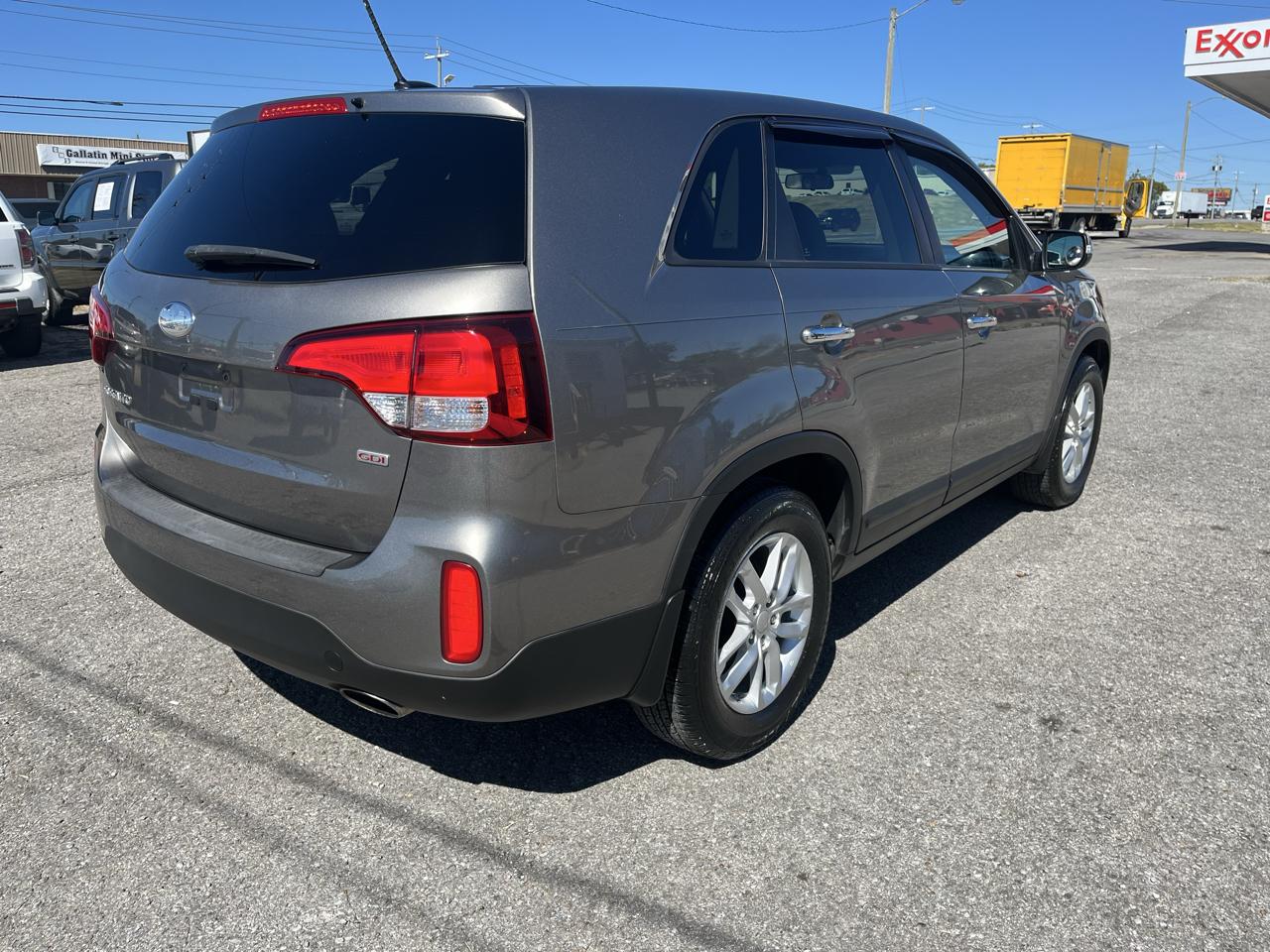 Kia Sorento 2WD 4dr I4 LX 2014