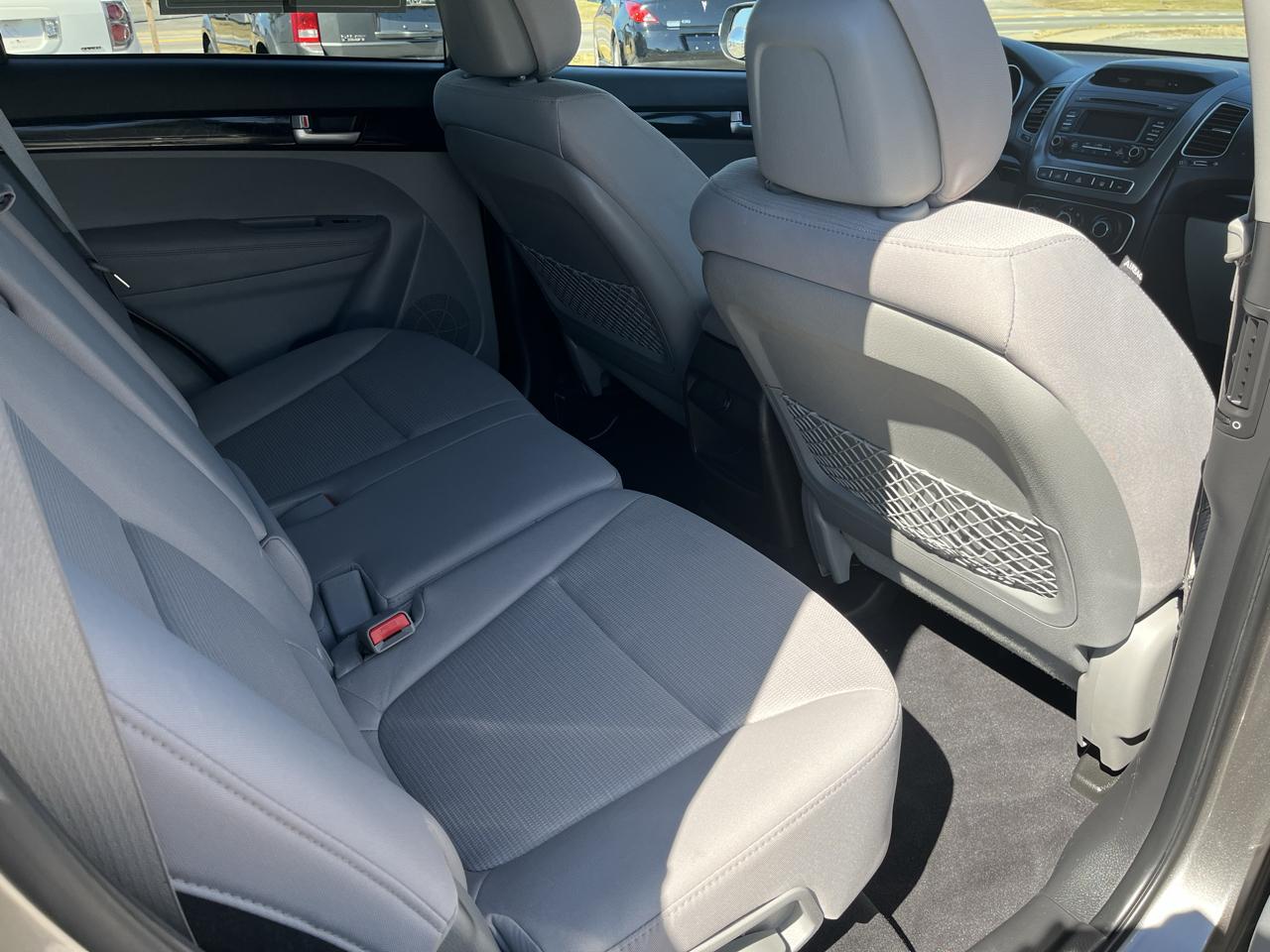 Kia Sorento 2WD 4dr I4 LX 2014