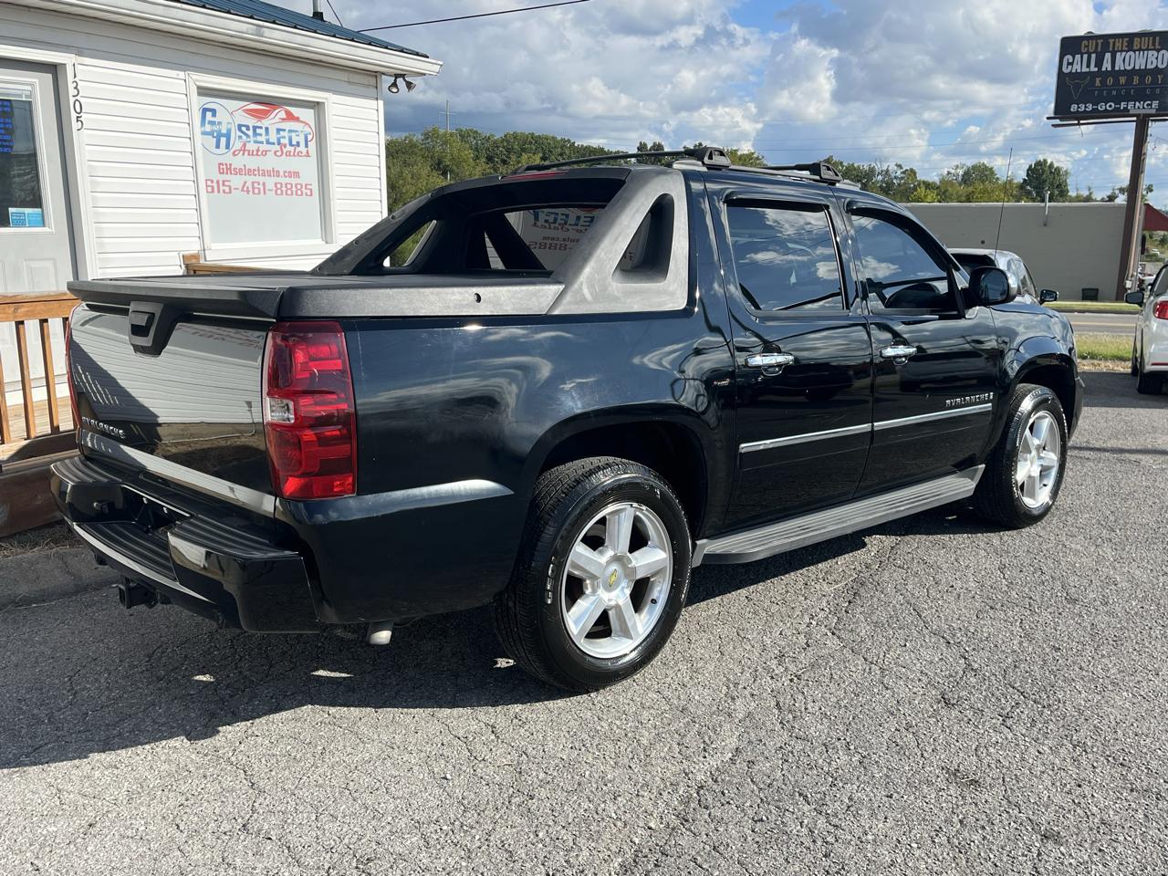 Chevrolet Avalanche 2WD Crew Cab 130" LTZ 2009
