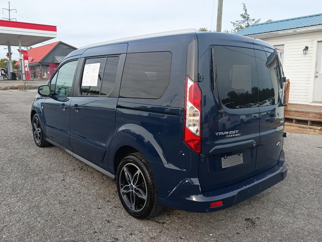 Ford Transit Connect Wagon XLT LWB w/Rear Symmetrical Doors 2018