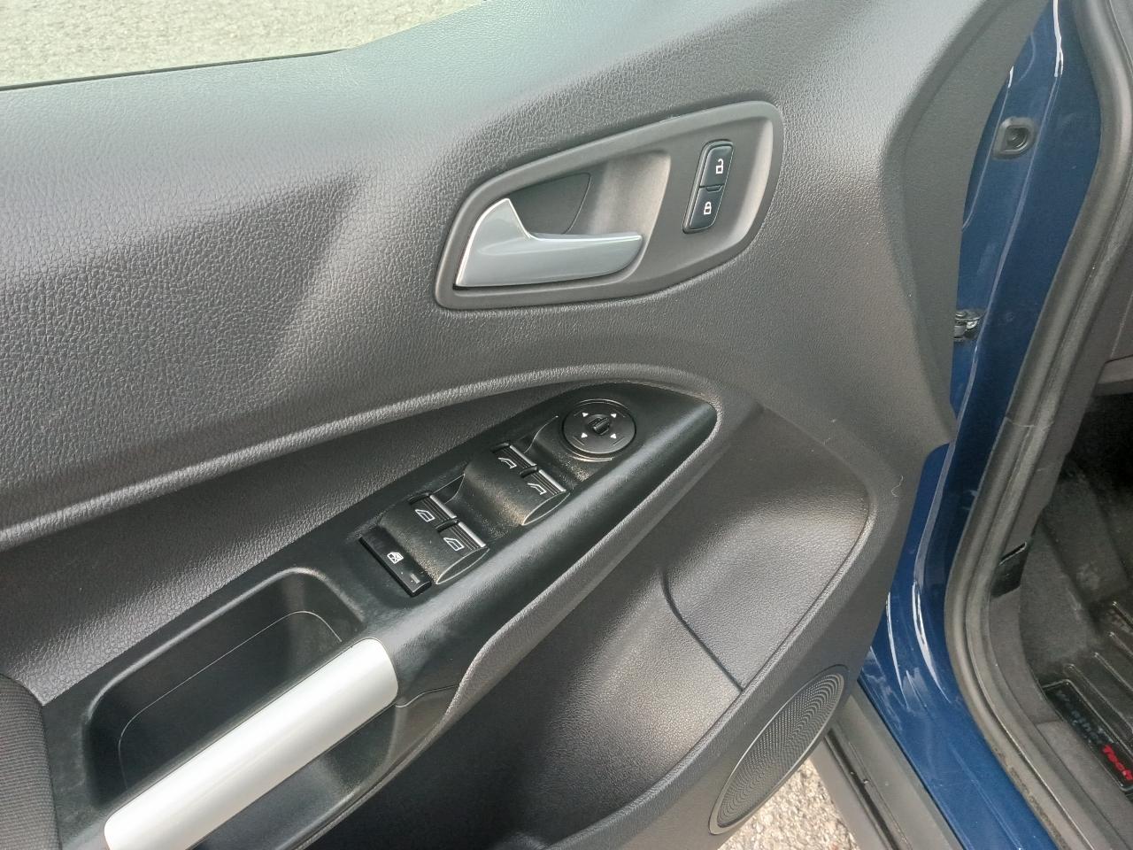 Ford Transit Connect Wagon XLT LWB w/Rear Symmetrical Doors 2018