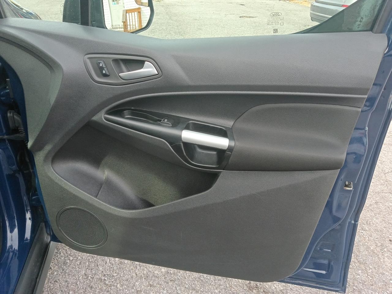 Ford Transit Connect Wagon XLT LWB w/Rear Symmetrical Doors 2018