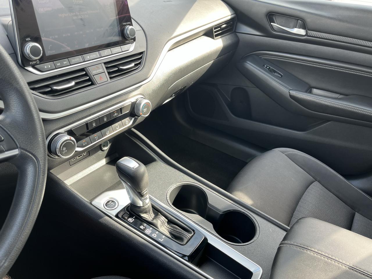 Nissan Altima 2.5 S Sedan 2020
