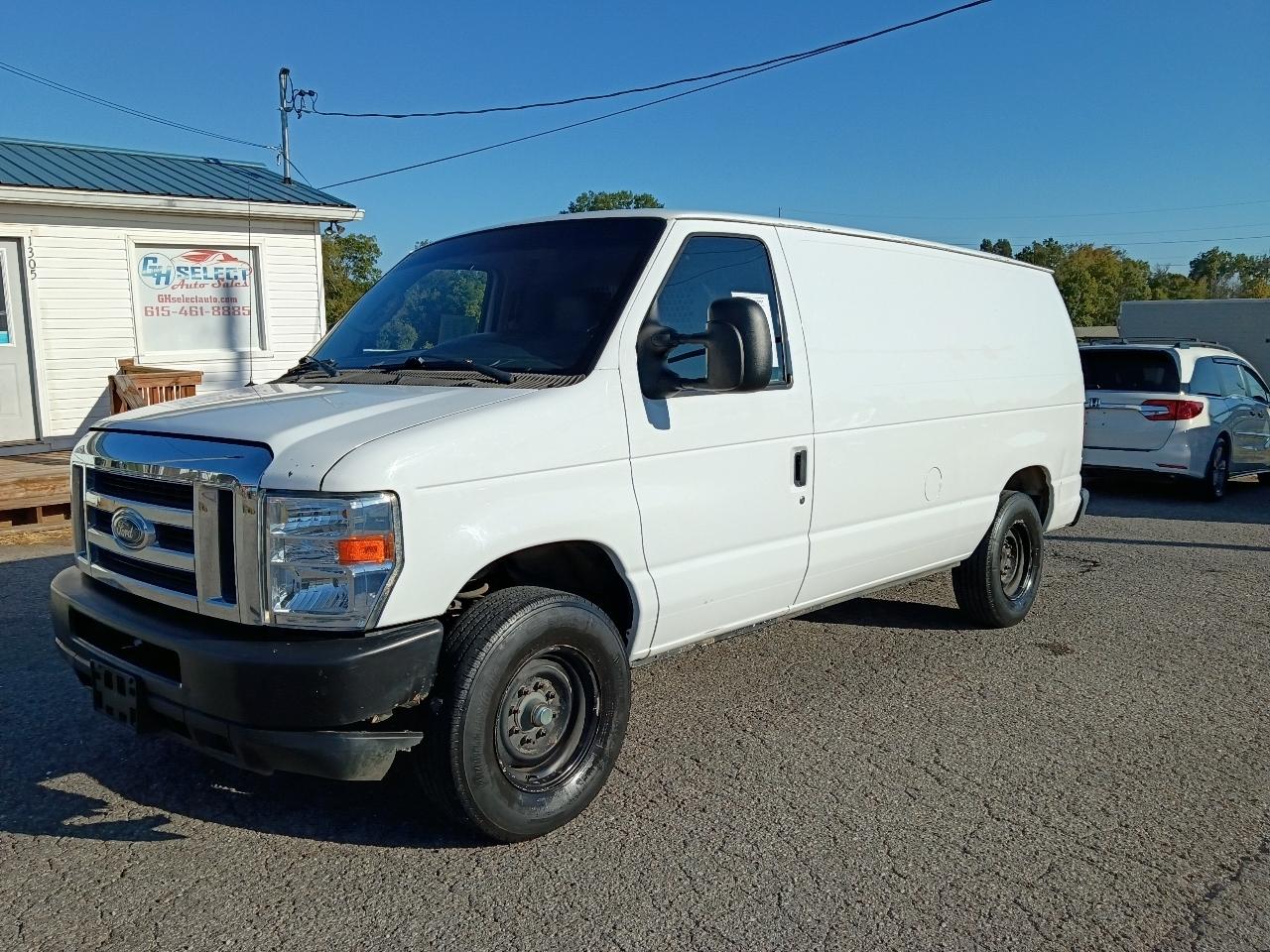 Ford Econoline Cargo Van E-150 Commercial 2014