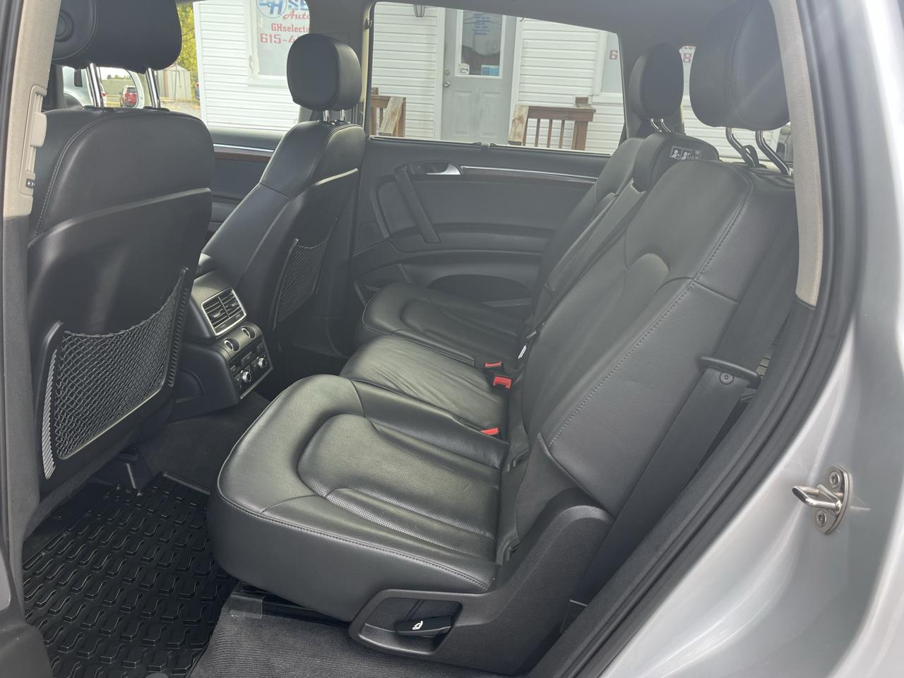 Audi Q7 quattro 4dr 3.0L TDI Prestige 2011