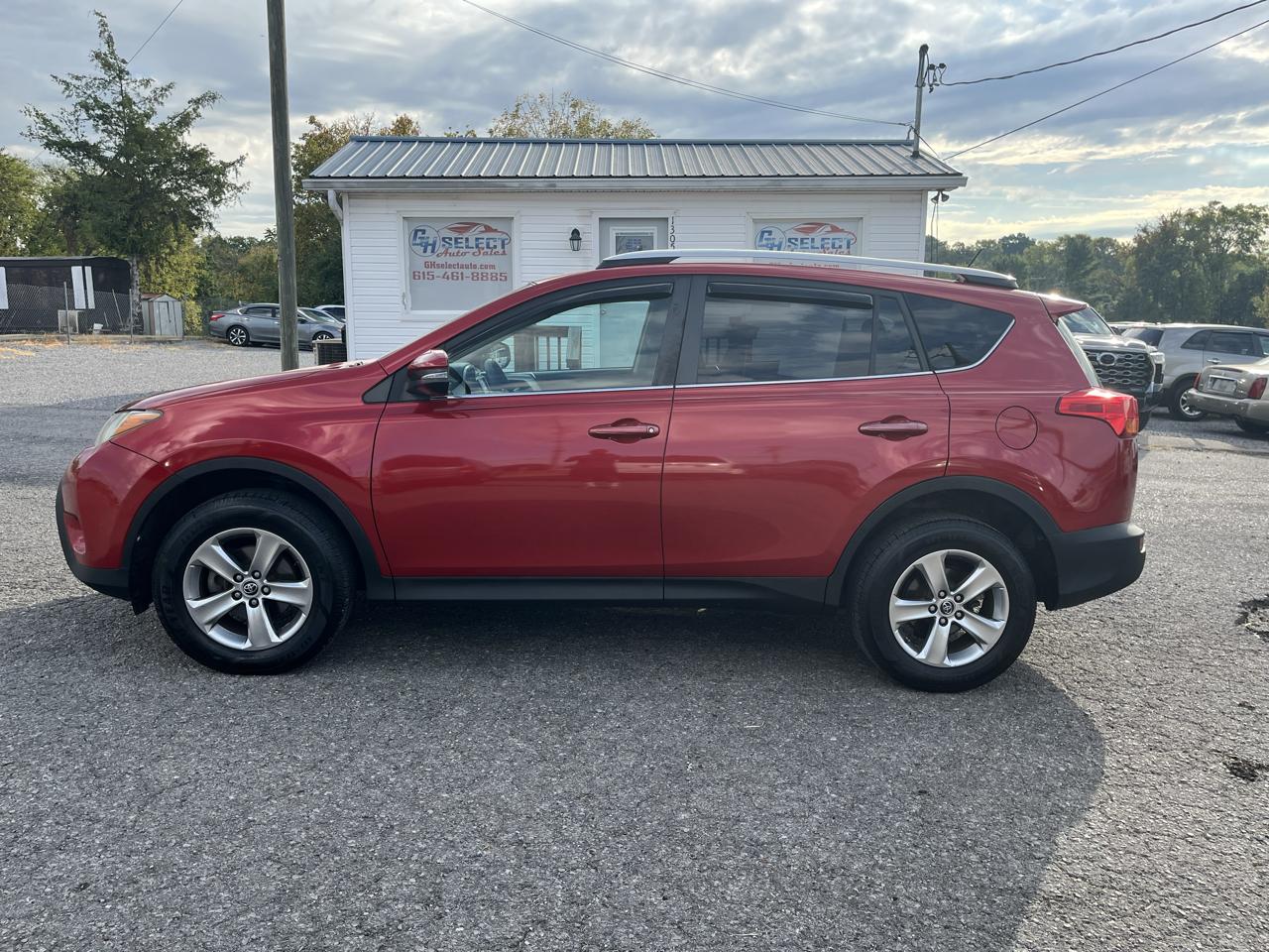 Toyota RAV4 AWD 4dr XLE (Natl) 2015