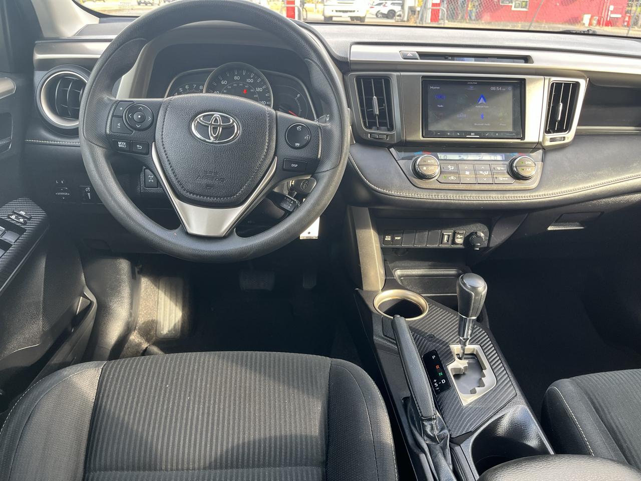 Toyota RAV4 AWD 4dr XLE (Natl) 2015
