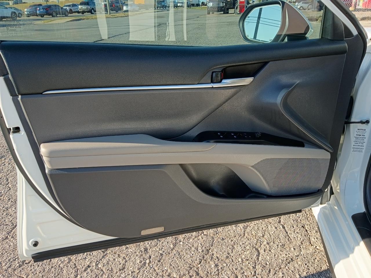 Toyota Camry SE 4D Sedan 2019