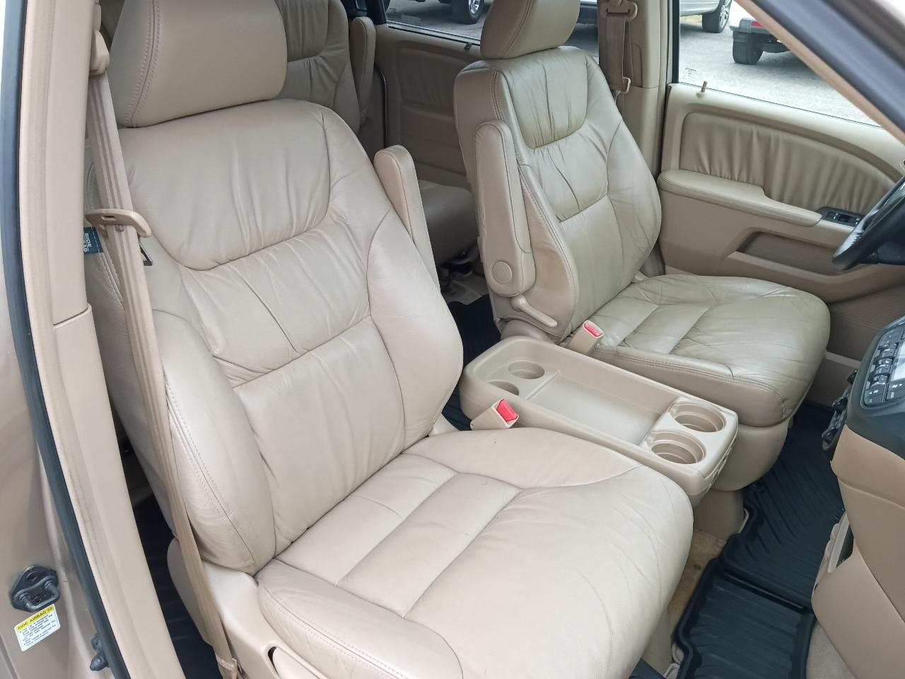 Honda Odyssey 5dr EX-L AT with RES 2006