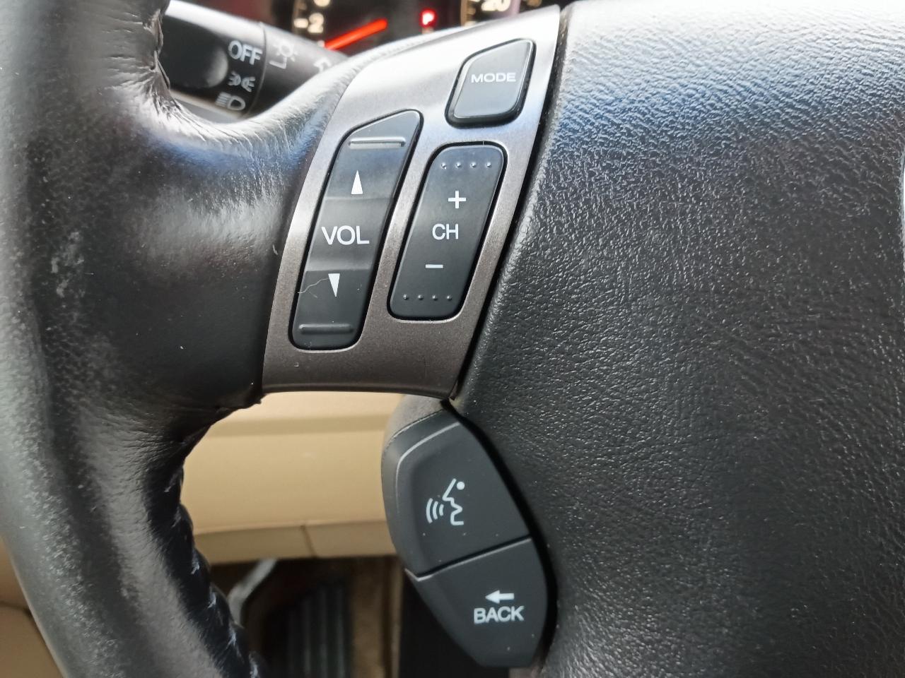 Honda Odyssey 5dr EX-L AT with RES 2006