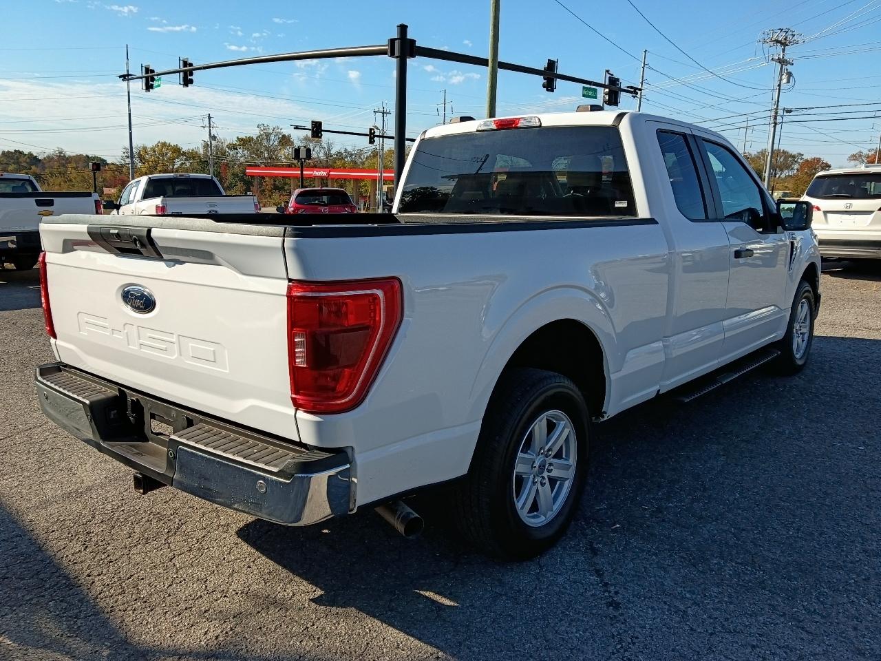 Ford F-150 XLT 2WD SuperCab 6.5' Box 2022