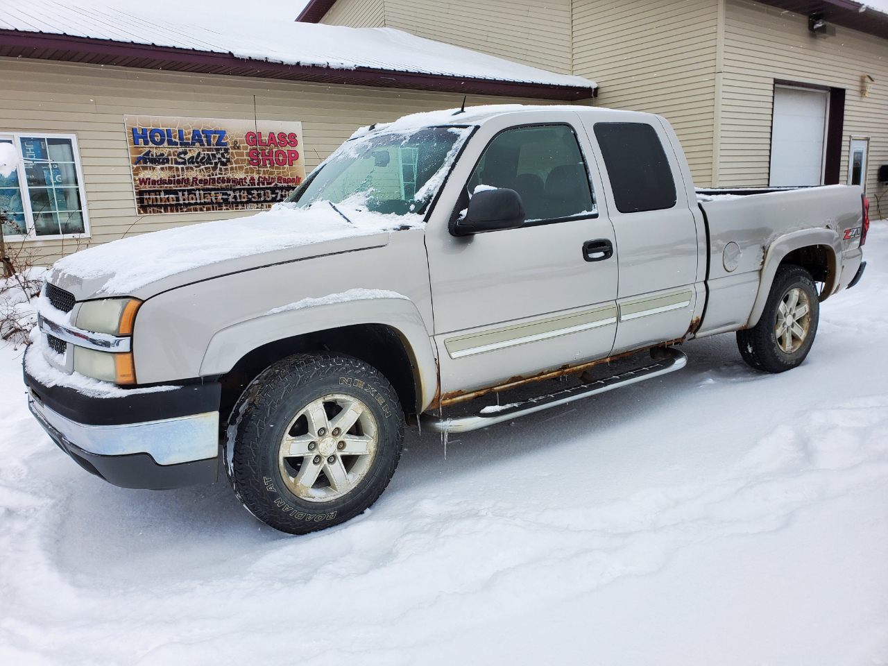 2004 Chevrolet Silverado 1500 Ext Cab 143.5" WB 4WD Z71