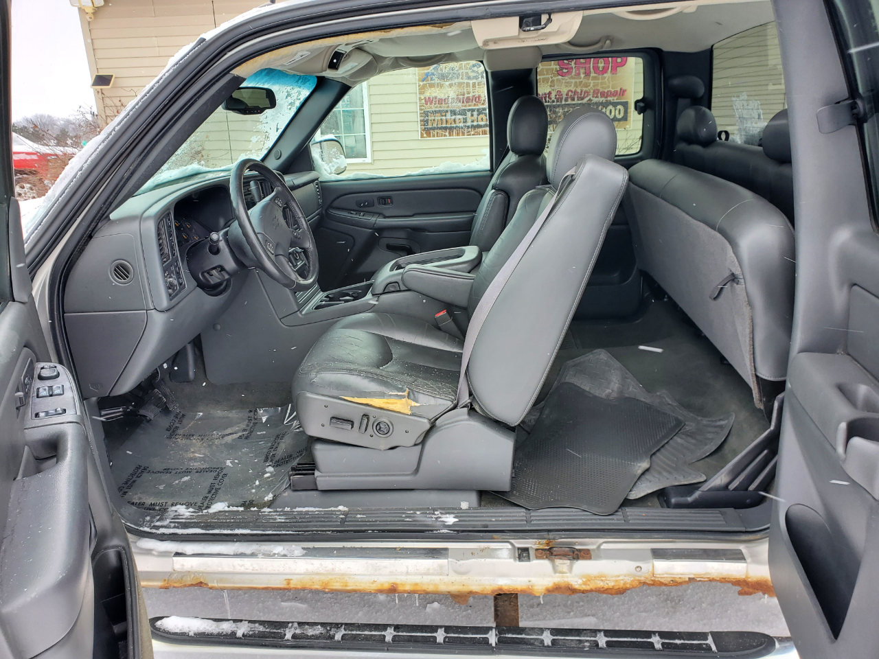 Chevrolet Silverado 1500 Ext Cab 143.5" WB 4WD Z71 2004