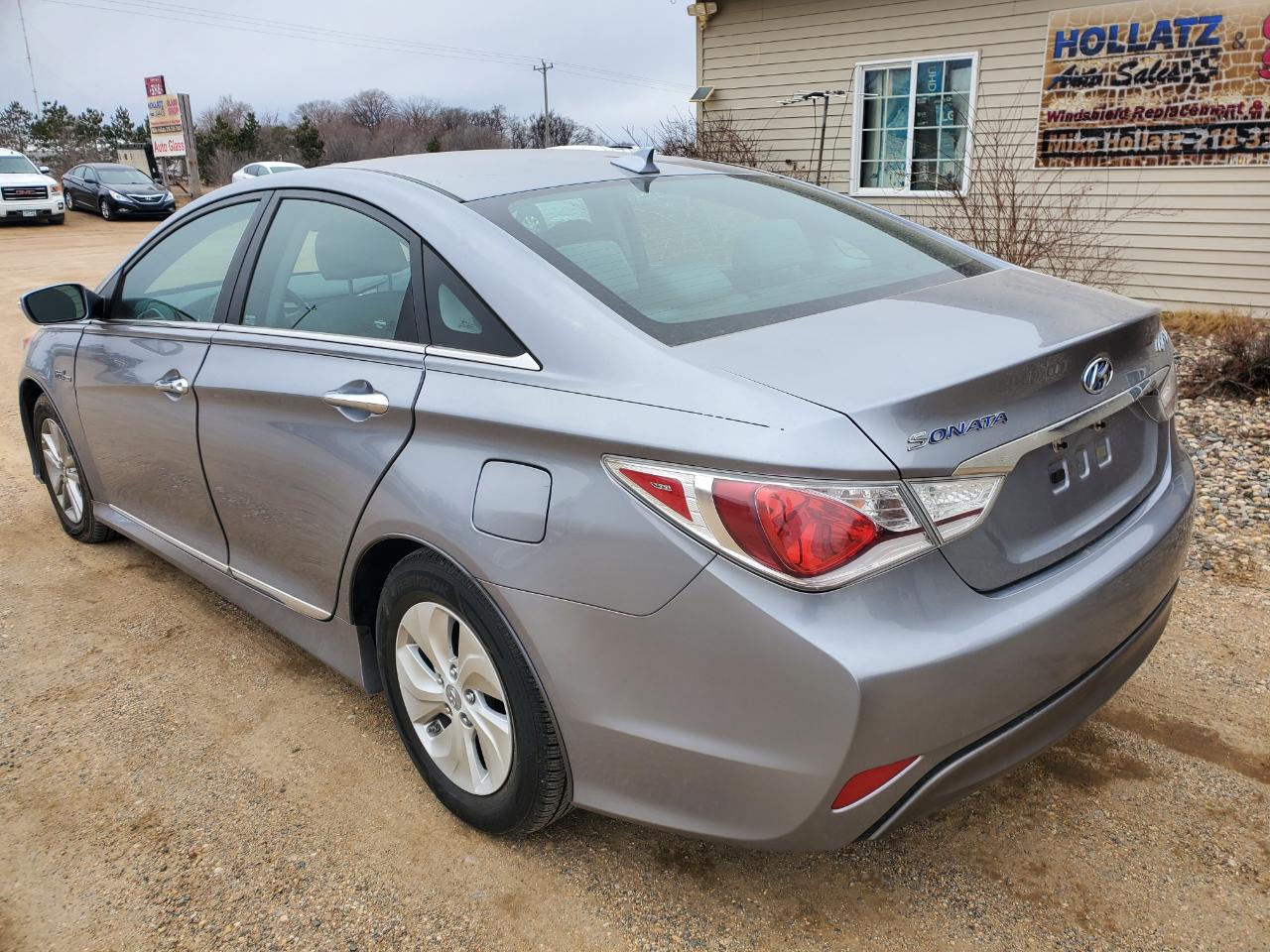 Hyundai Sonata Hybrid 4dr Sdn 2015