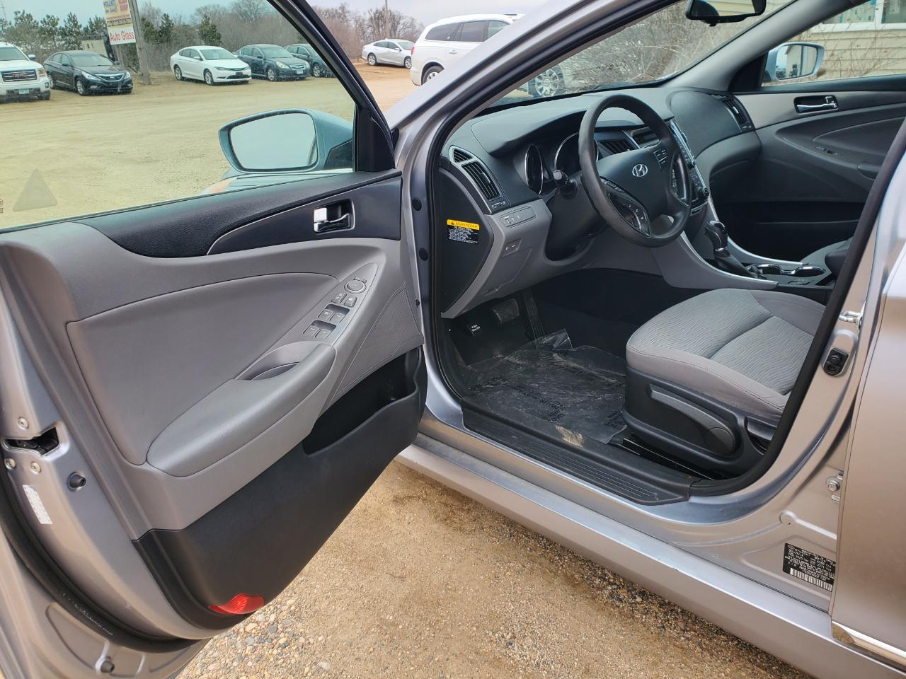 Hyundai Sonata Hybrid 4dr Sdn 2015