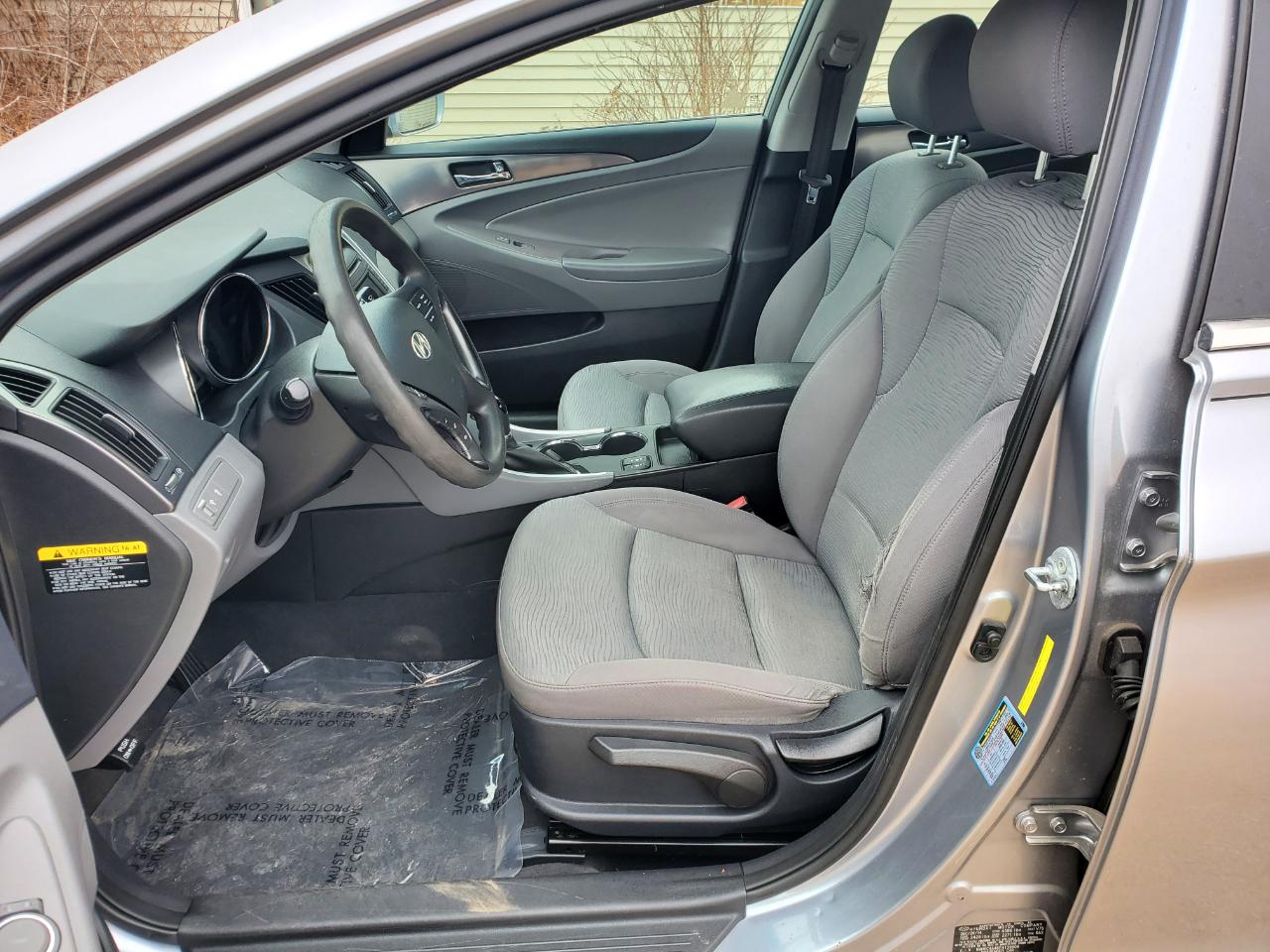 Hyundai Sonata Hybrid 4dr Sdn 2015