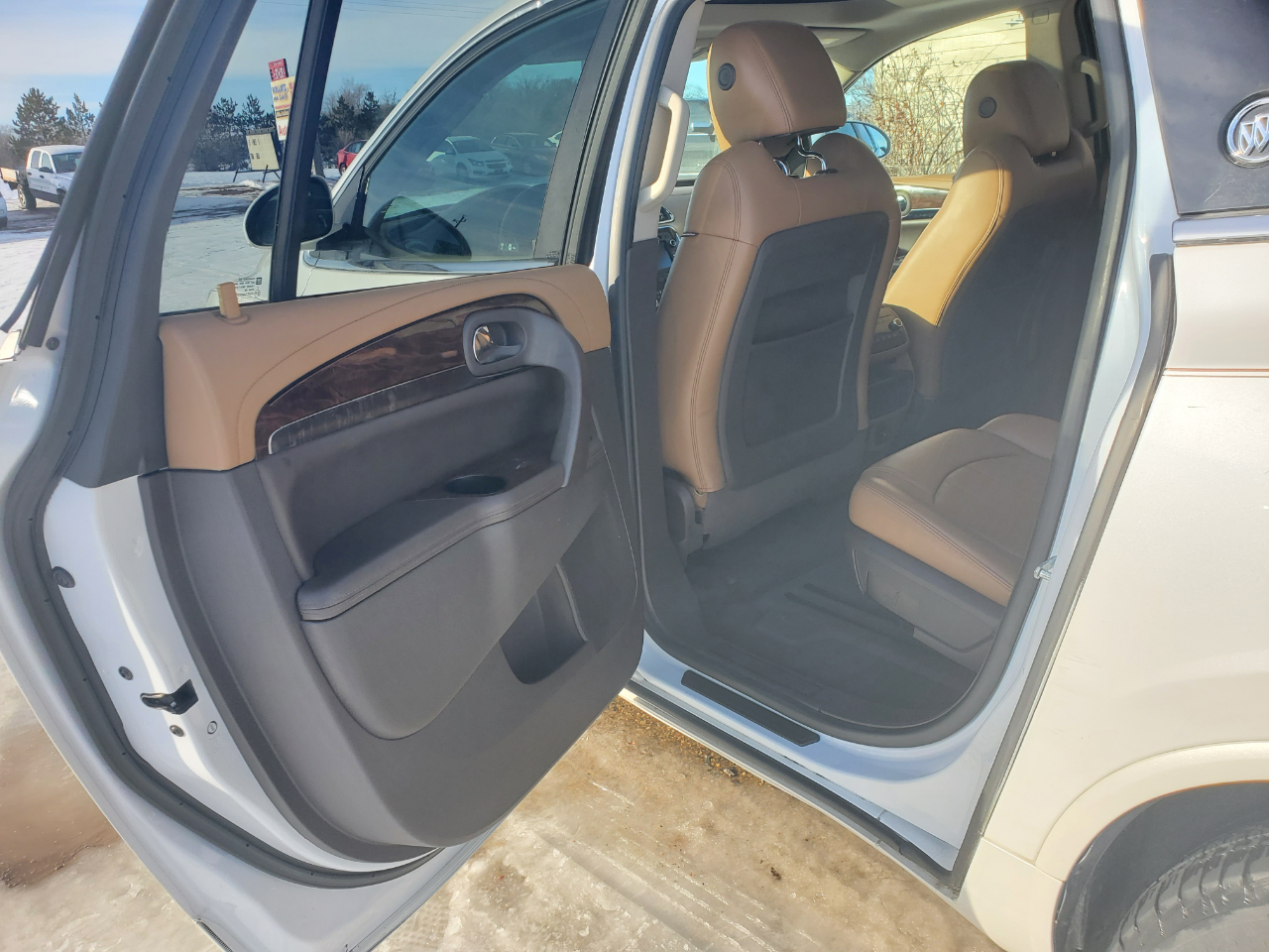 Buick Enclave AWD 4dr Premium 2017