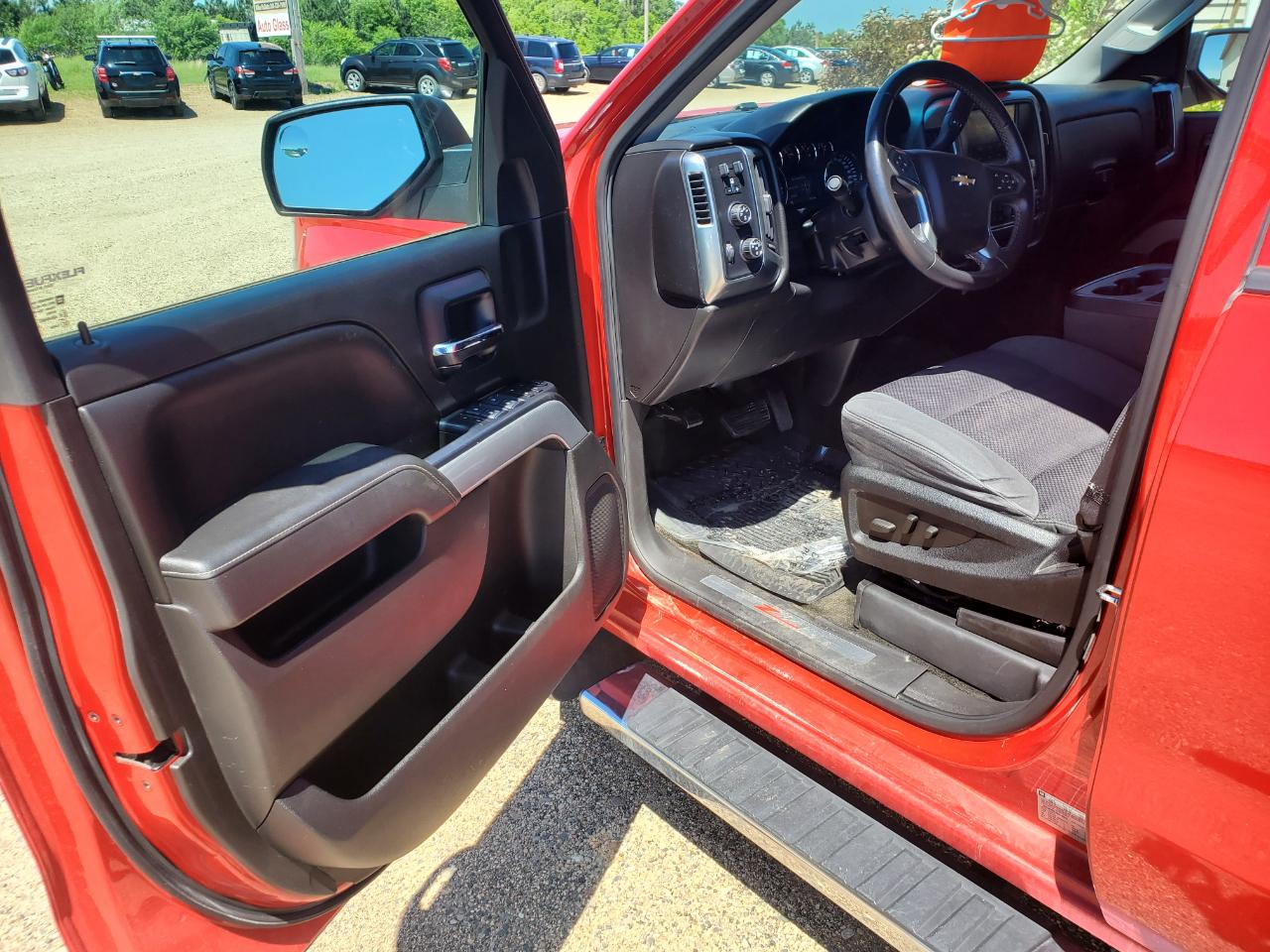Chevrolet Silverado 1500 4WD Crew Cab 143.5" LT w/2LT 2014