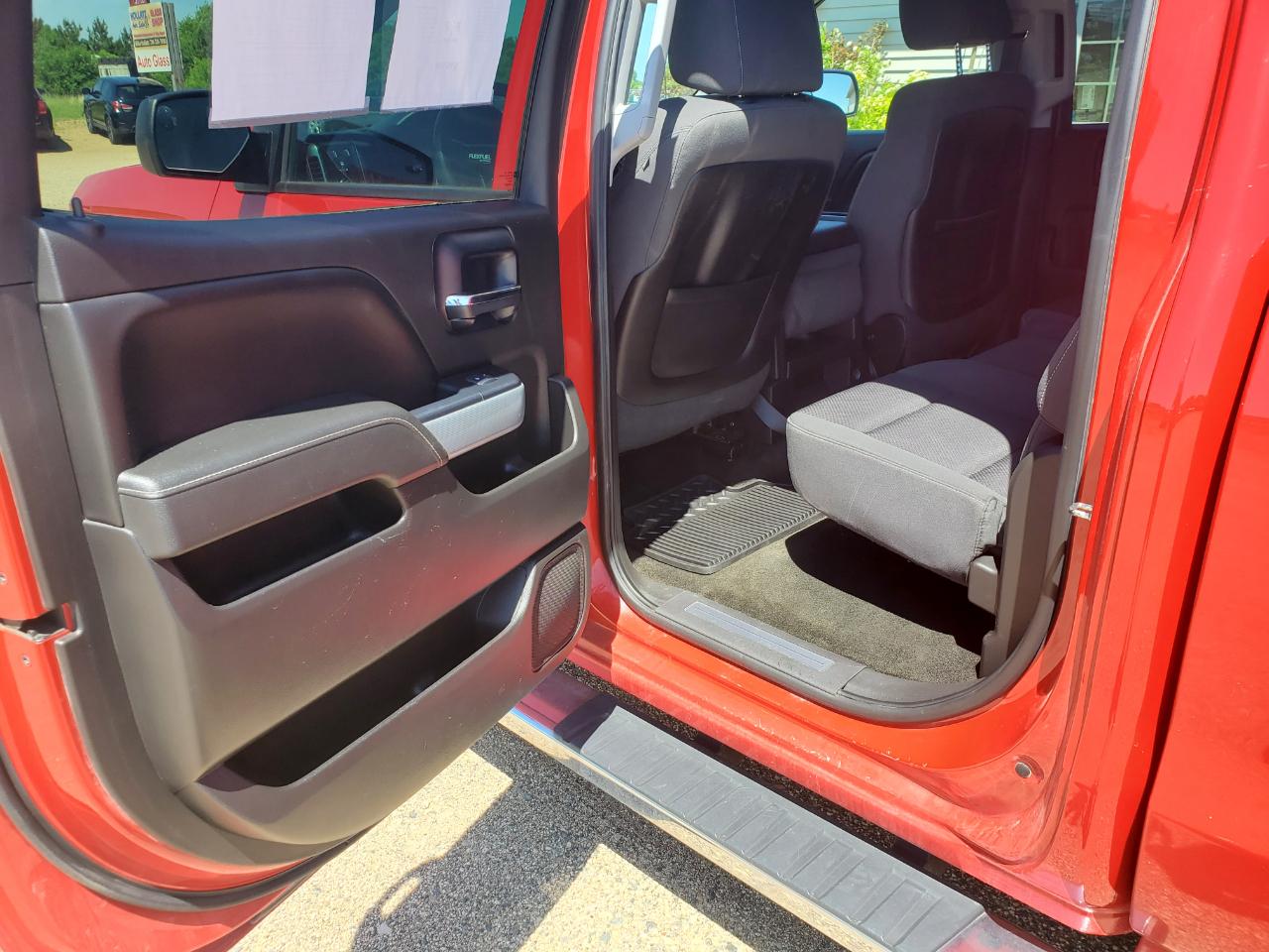 Chevrolet Silverado 1500 4WD Crew Cab 143.5" LT w/2LT 2014