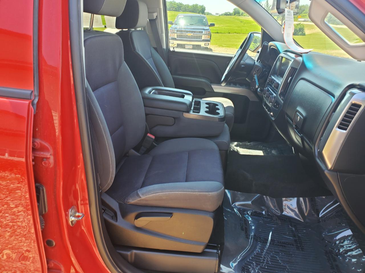 Chevrolet Silverado 1500 4WD Crew Cab 143.5" LT w/2LT 2014
