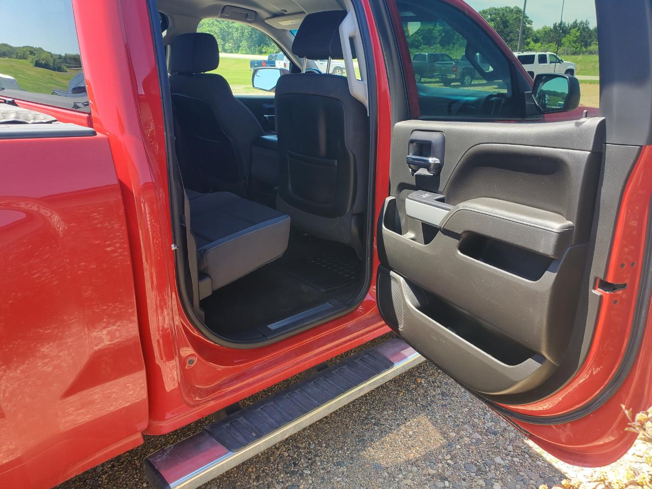Chevrolet Silverado 1500 4WD Crew Cab 143.5" LT w/2LT 2014
