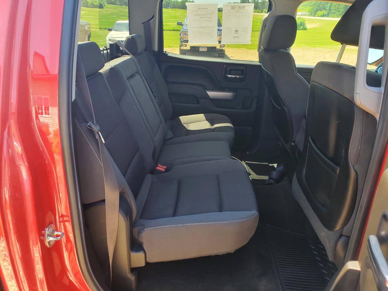 Chevrolet Silverado 1500 4WD Crew Cab 143.5" LT w/2LT 2014