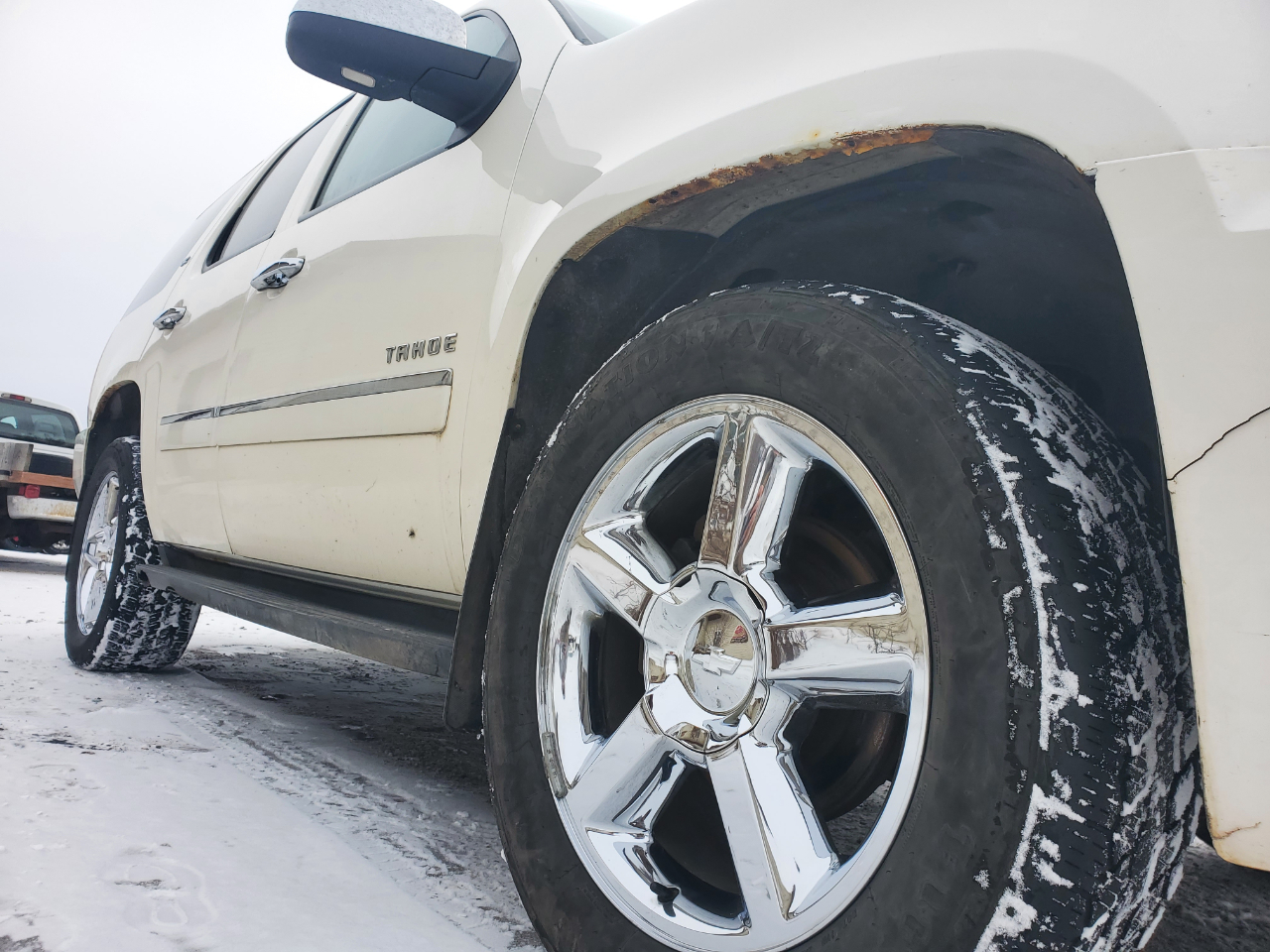 Chevrolet Tahoe 4WD 4dr 1500 LTZ 2011