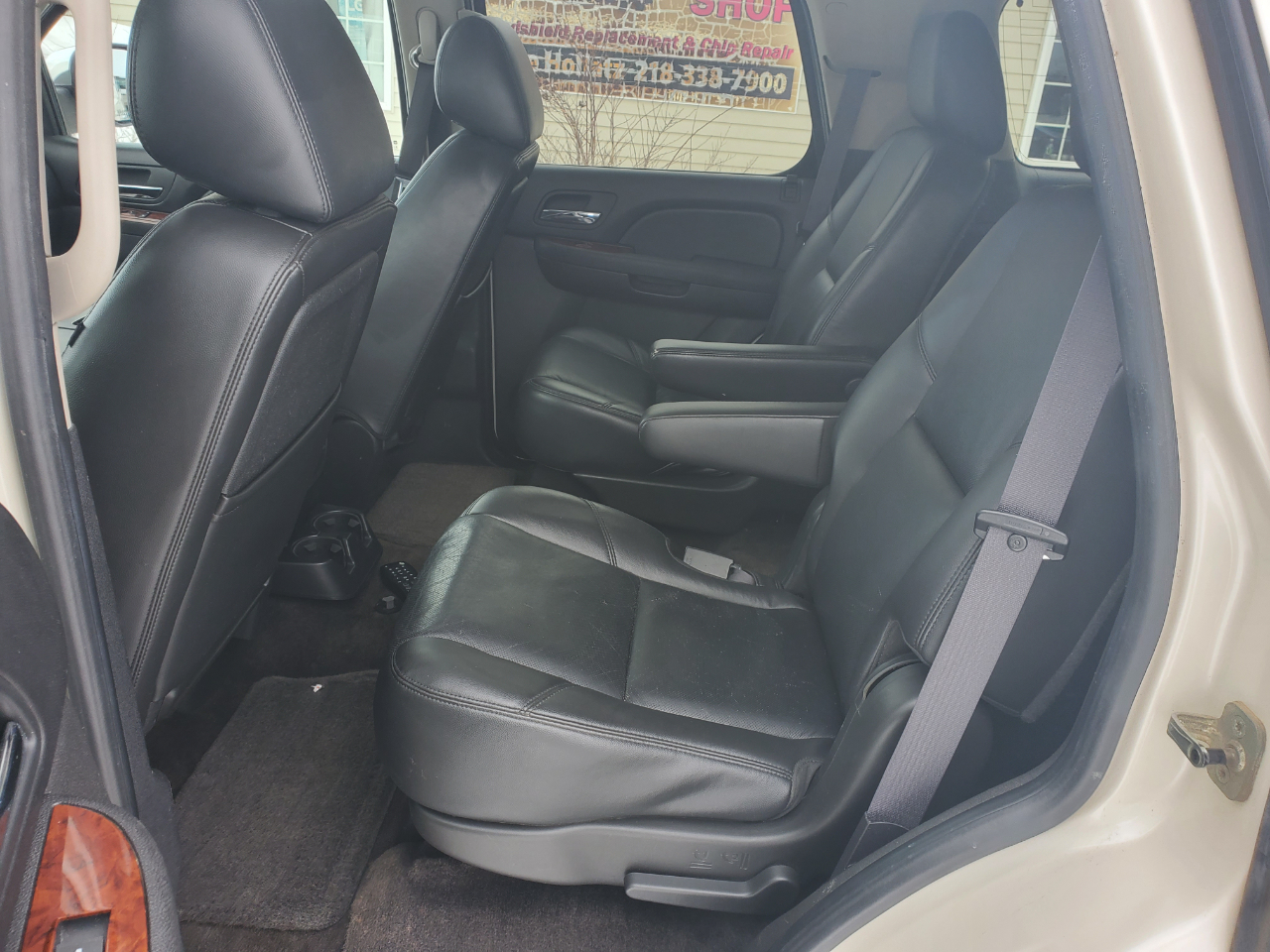 Chevrolet Tahoe 4WD 4dr 1500 LTZ 2011