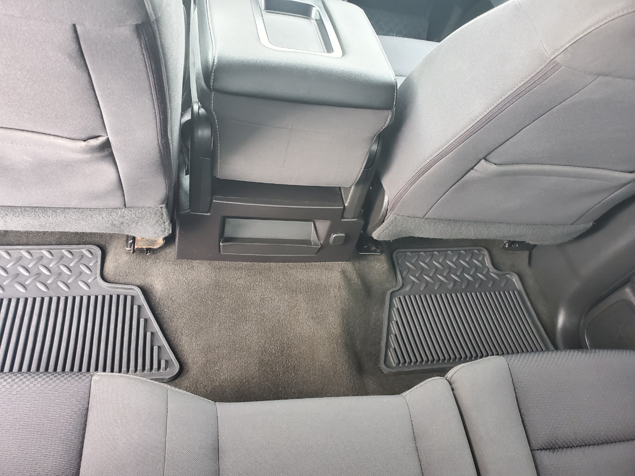 Chevrolet Silverado 1500 4WD Crew Cab 143.5" LT w/2LT 2016