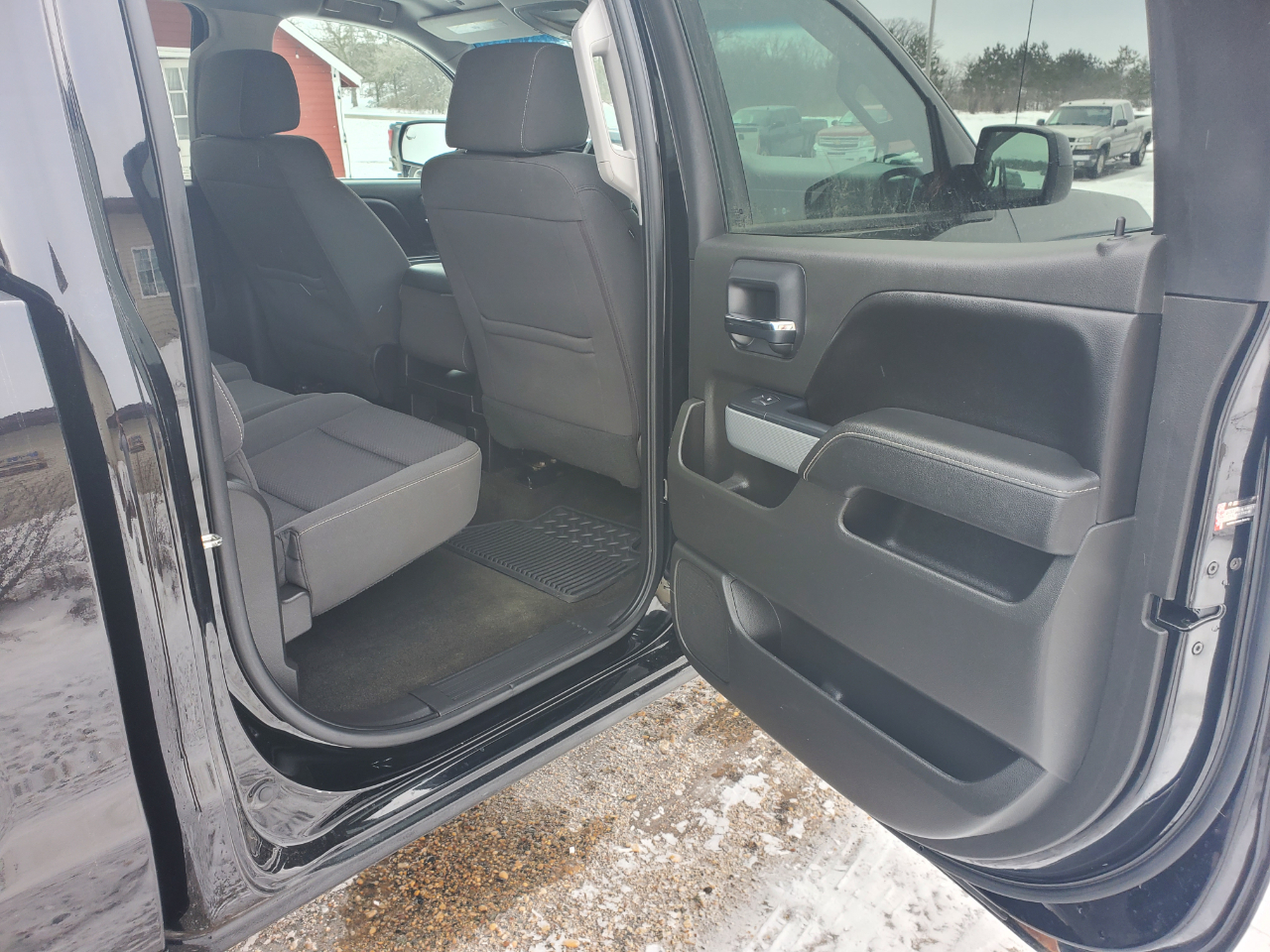 Chevrolet Silverado 1500 4WD Crew Cab 143.5" LT w/2LT 2016